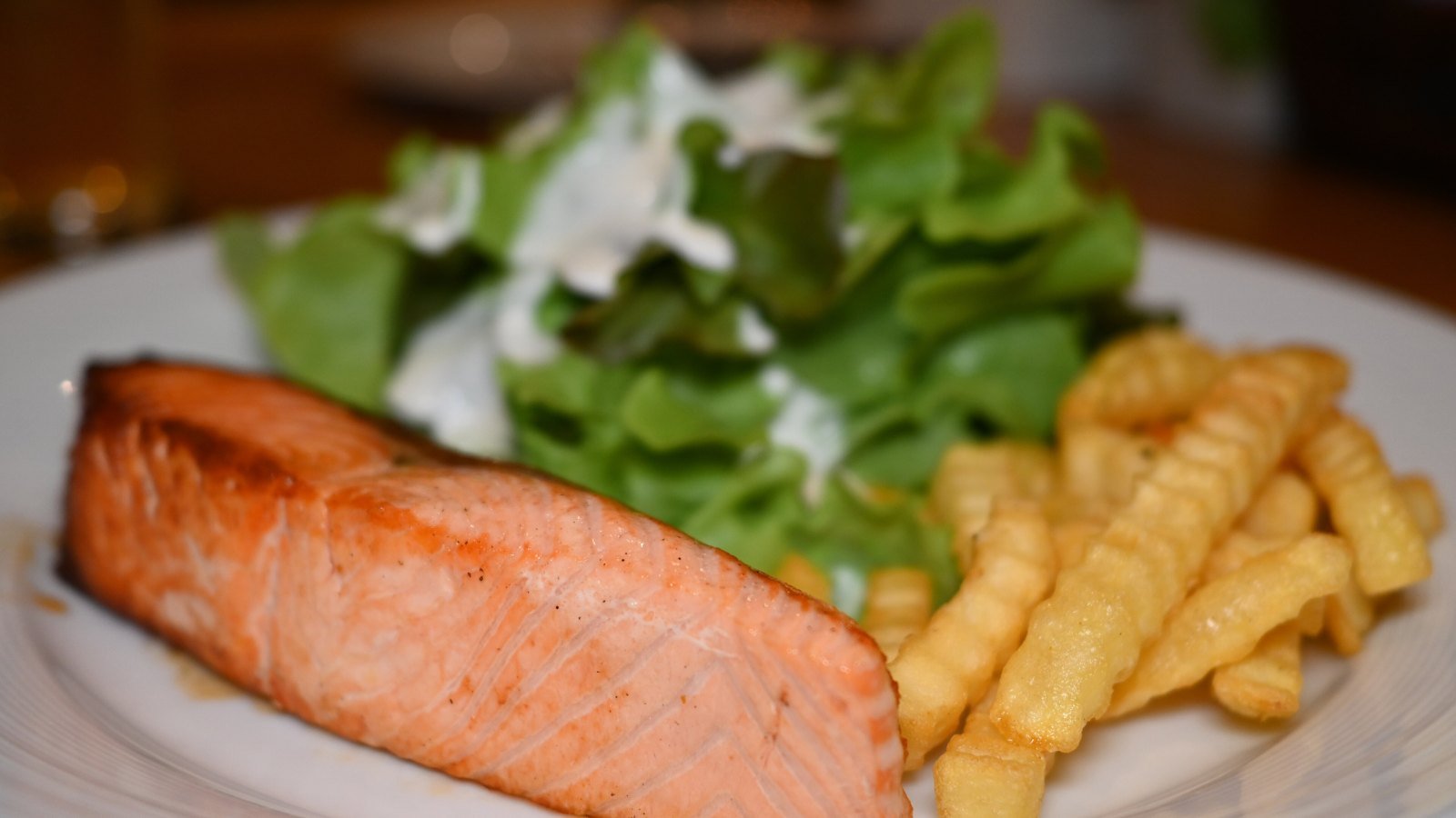 Pan-Seared Salmon with Lemon Garlic Butter Sauce